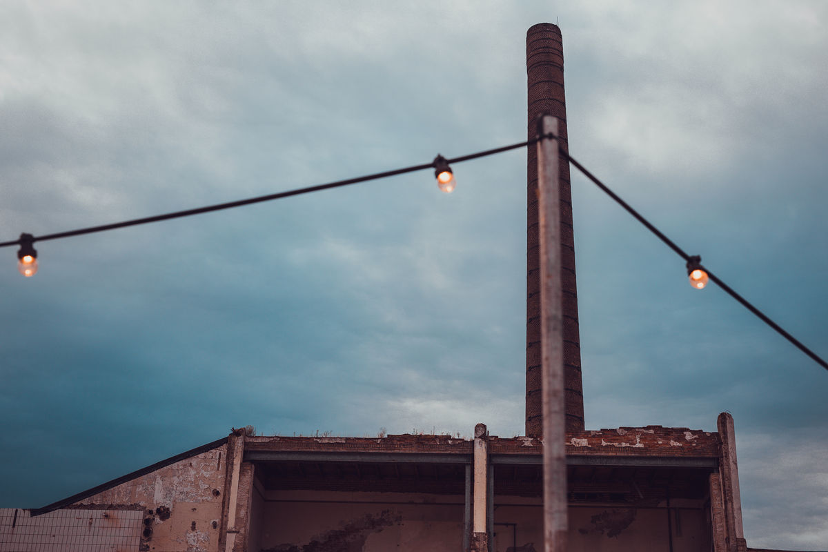 Loading... just a sec